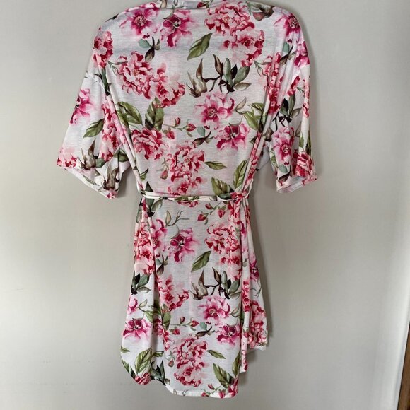 SHOW Me Your MuMu Pink and White Floral Kimono Robe - Picture 2 of 6
